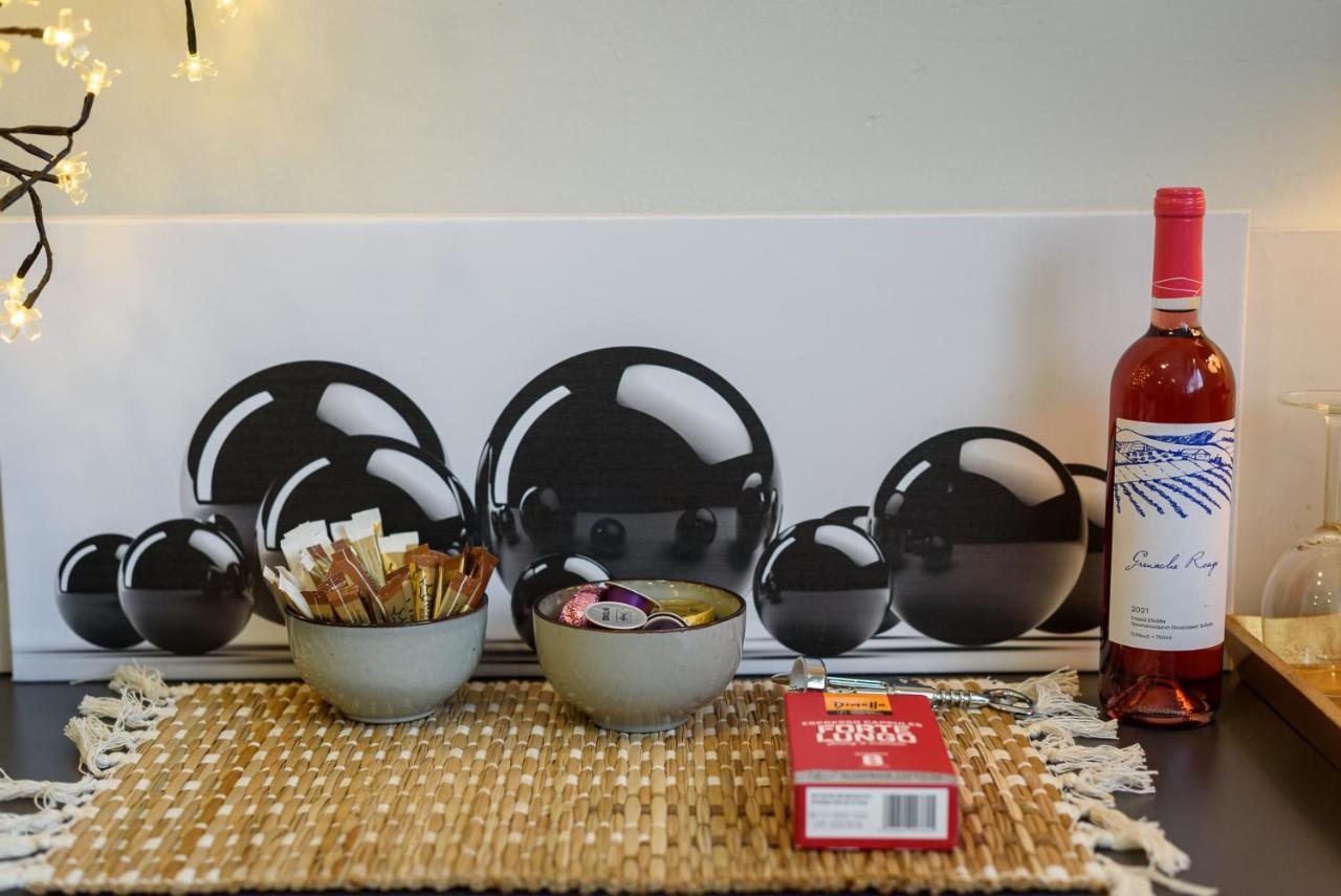 Patras' Hitech Apartment Ngoại thất bức ảnh
