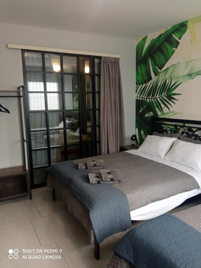 Patras' Hitech Apartment Ngoại thất bức ảnh